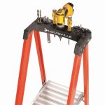 ESCABEAU PLATEFORM INDISTRIEL 8 PIED 7'' - Louisville Ladder - Chaque